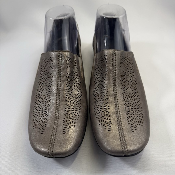 Sesto Meucci Shoes - Sesto Meucci Ariana Shoes‎ Womens 9.5 M Laser Cut Metallic Bronze Slip On Italy